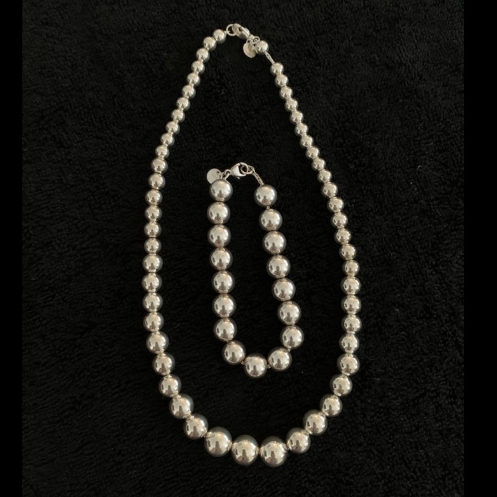 Tiffany & Co Matching Ball Set